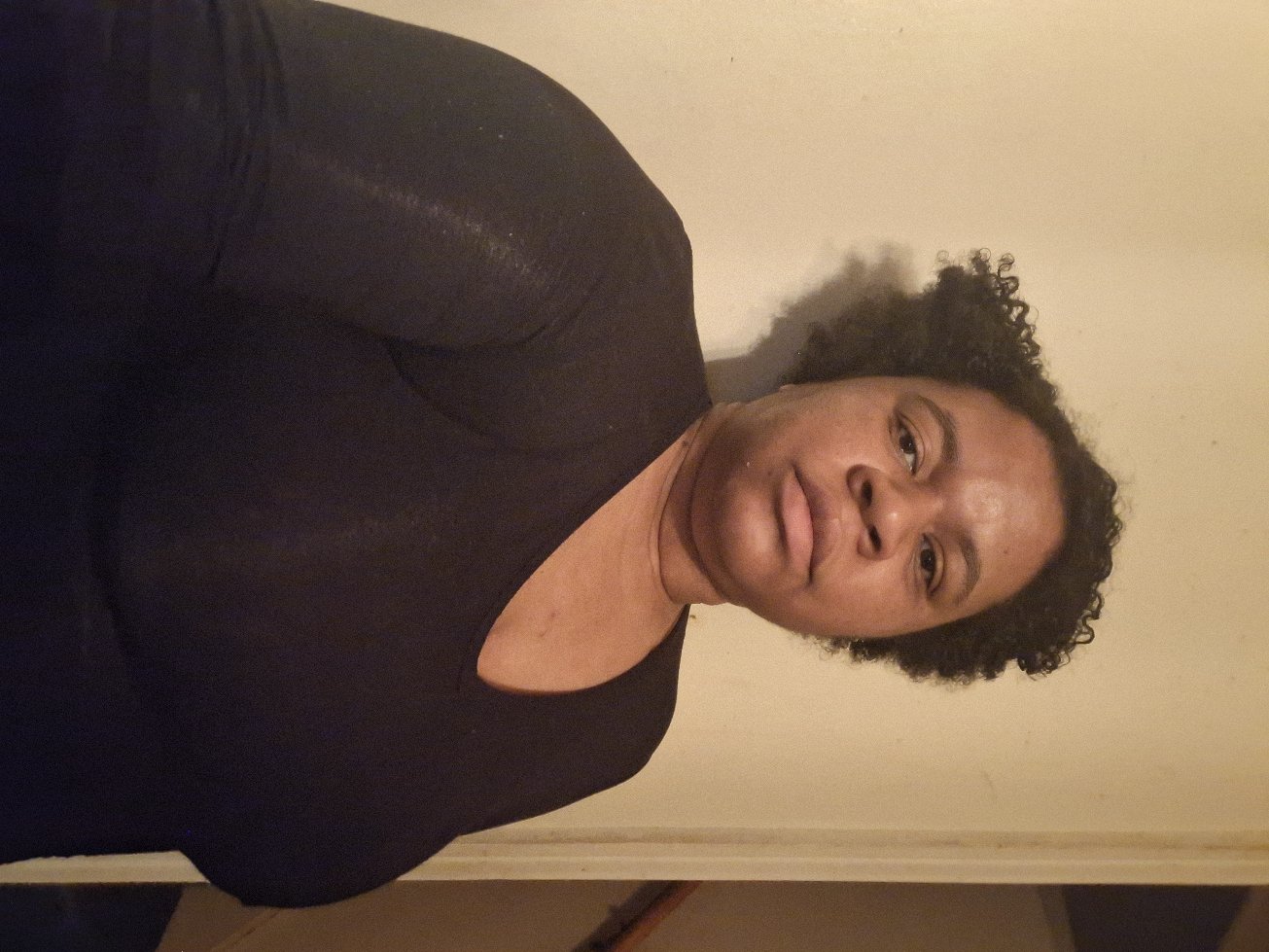 LolliHub - Detroit Escorts - Model Sasha Seychelles 