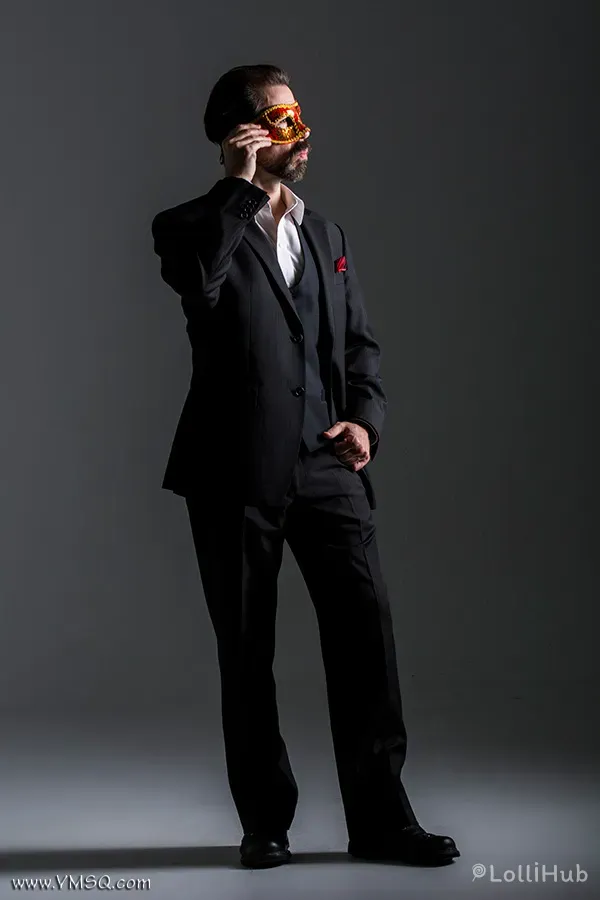 LolliHub - Vancouver Escorts - Model Anthony Harris